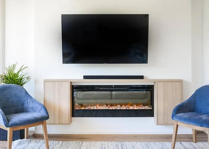 Blairgowrie Beach Townhouse Opposite The Beach!