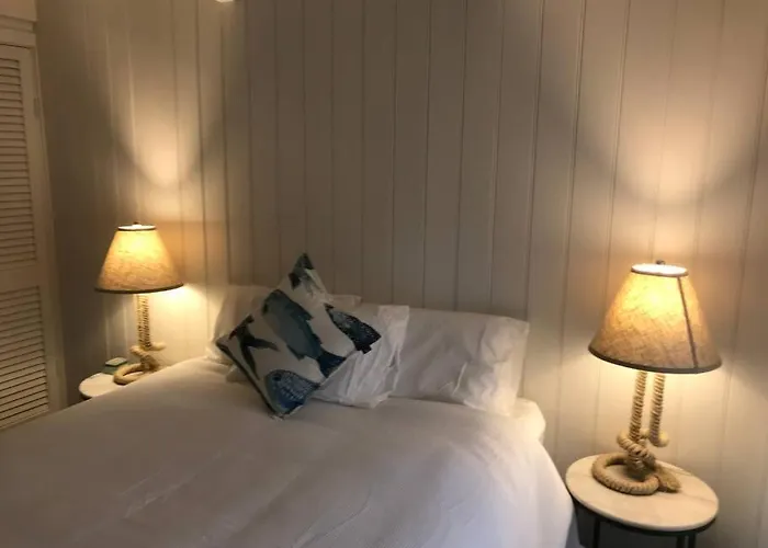 Blairgowrie Beach Townhouse Opposite The Beach!