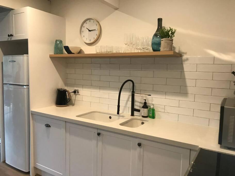 Townhouse Opposite The Beach! * Blairgowrie